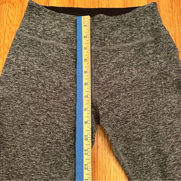 Beyond Yoga Crop Legging Side Lattice Gray Black Spacedye Sz S Lace Up Hem (c5) - Picture 5 of 10